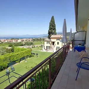 https://casa-lorenzo-bardolino.hotelinveneto.com